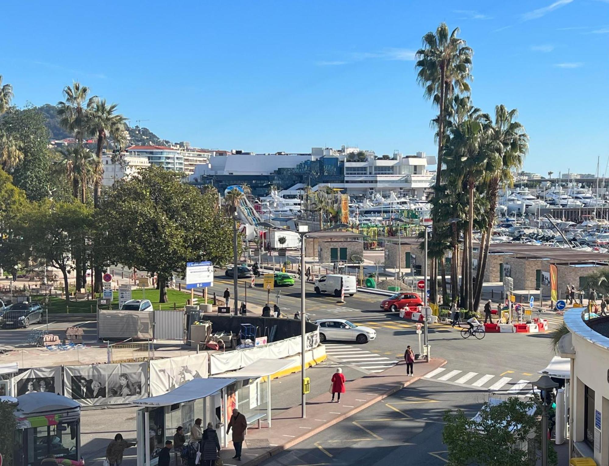 Appartement 33 M2 Comme Une Junior Suite - Vue Port Et Palais Des Festivals كان المظهر الخارجي الصورة