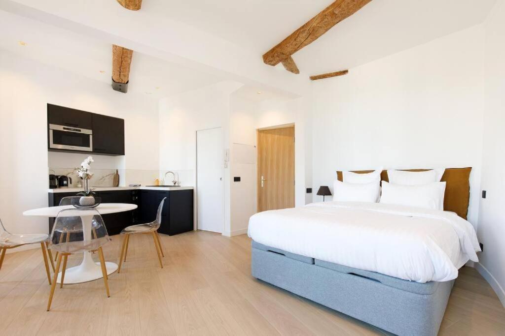 Appartement 33 M2 Comme Une Junior Suite - Vue Port Et Palais Des Festivals كان المظهر الخارجي الصورة